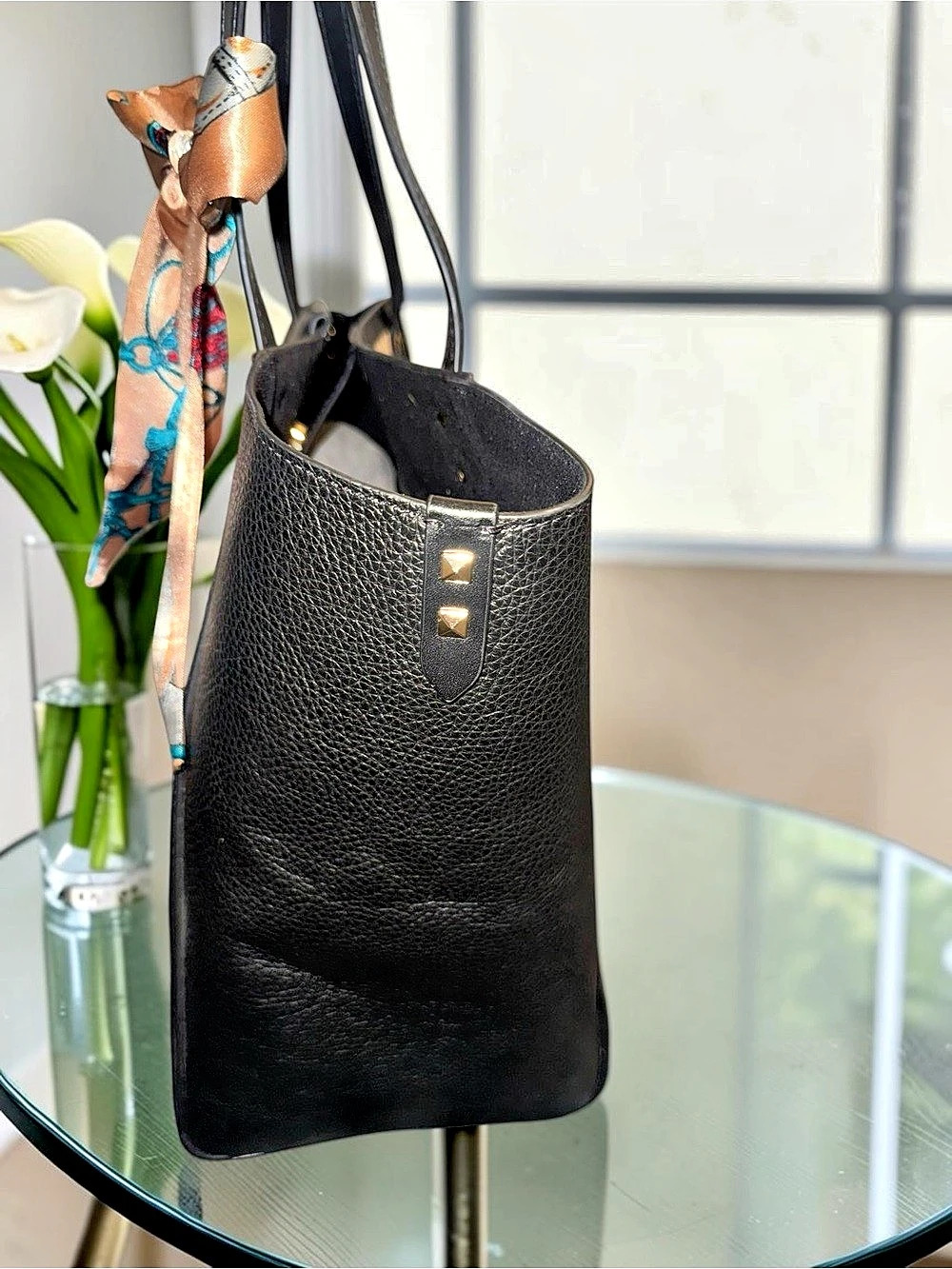 Michael Kors Kariie LG Straw and Leather Tote in Black & Brown - Picture 3 of 8